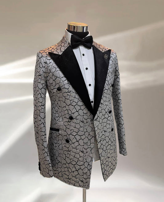 Onyx Elegance