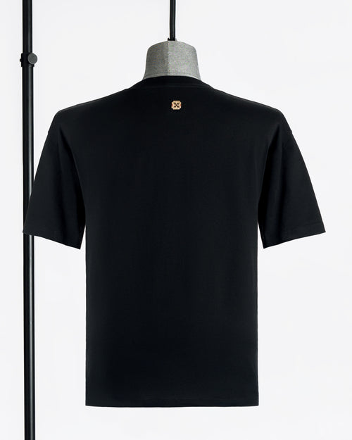 Black Priste T-Shirt